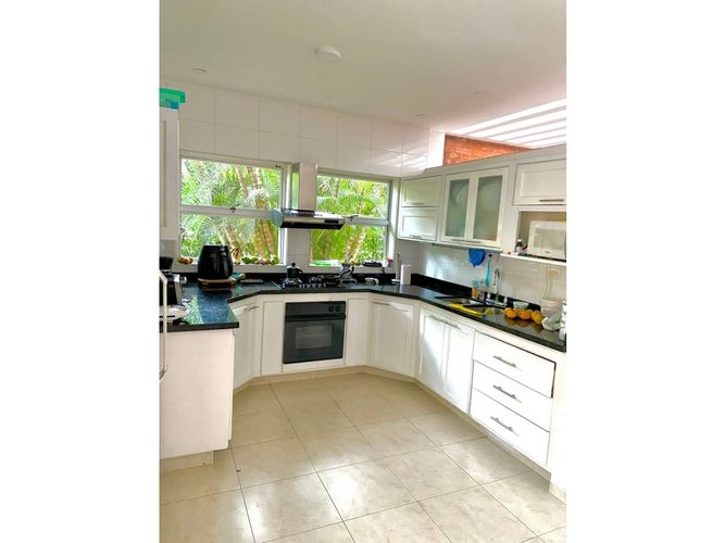 Casa de 5 alcobas en venta en La Morada, Jamundí, 500 m² · foto 2 de 10