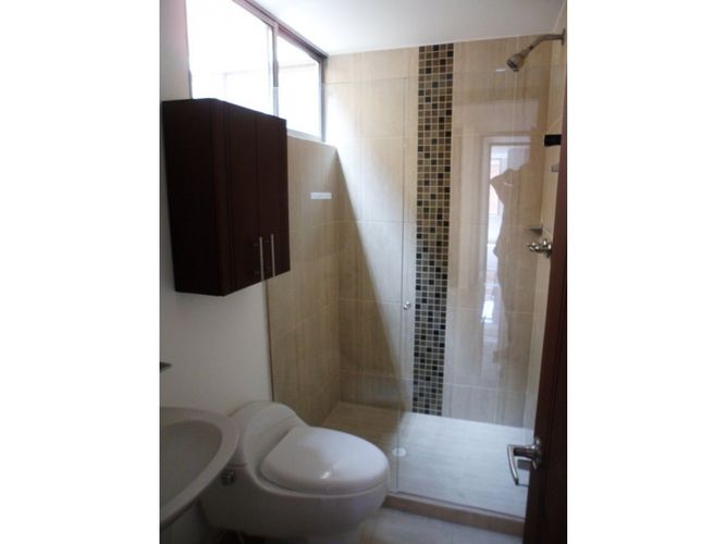 Edificio en venta en El Ingenio, Cali, 800 m² · foto 5 de 20