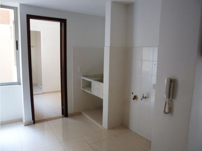 Edificio en venta en El Ingenio, Cali, 800 m² · foto 17 de 20