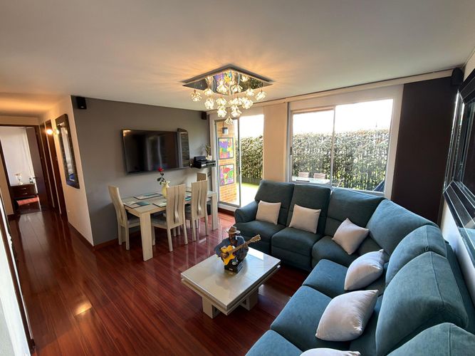 Apartamento de 3 alcobas en venta en Cr. Las Huertas De Cajica Iii, Cajicá, 88 m² · foto 2 de 23
