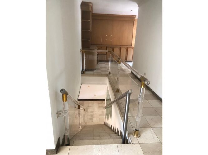 Casa de 3 alcobas en venta en Tequendama, Cali, 330 m² · foto 8 de 16