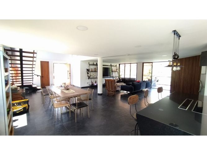 Casa de 5 alcobas en venta en Pantanillo, La Ceja, 435 m² · foto 7 de 24