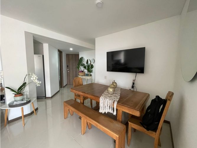Apartamento de 3 alcobas en venta en La Flora, Cali, 102 m² · foto 1 de 10