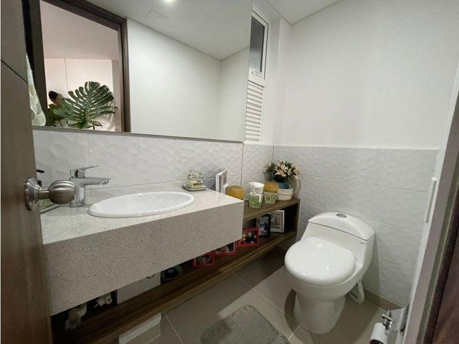 Apartamento de 3 alcobas en venta en La Flora, Cali, 102 m² · foto 4 de 10