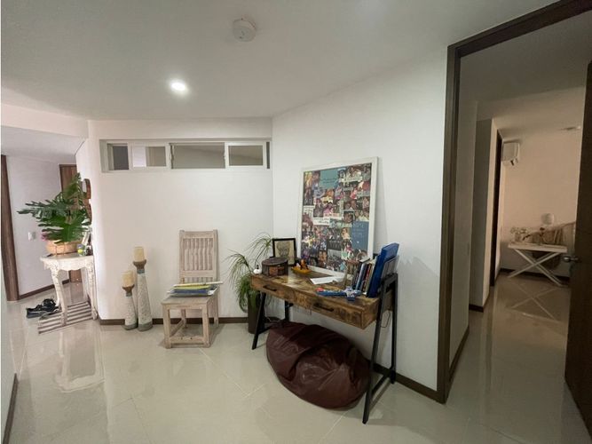 Apartamento de 3 alcobas en venta en La Flora, Cali, 102 m² · foto 8 de 10