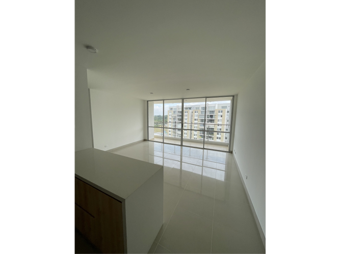 Apartamento de 3 alcobas en venta en Ub. Quintas De Bolivar, Jamundí, 84 m² · foto 2 de 14