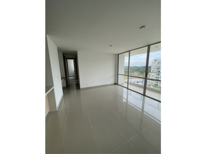 Apartamento de 3 alcobas en venta en Ub. Quintas De Bolivar, Jamundí, 84 m² · foto 3 de 14
