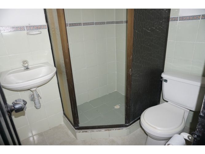 Casa de 8 alcobas en venta en Verde Horizonte, Jamundí, 388 m² · foto 6 de 12