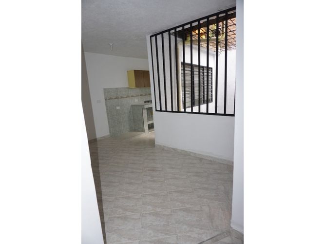 Casa de 8 alcobas en venta en Verde Horizonte, Jamundí, 388 m² · foto 9 de 12