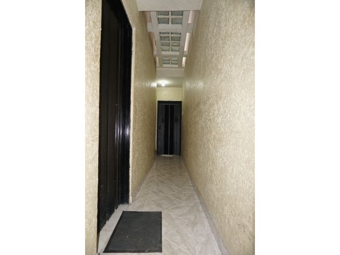 Casa de 8 alcobas en venta en Verde Horizonte, Jamundí, 388 m² · foto 10 de 12