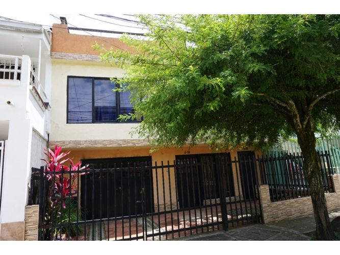 Casa de 8 alcobas en venta en Verde Horizonte, Jamundí, 388 m² · foto 12 de 12