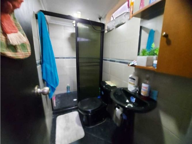 Casa de 5 alcobas en venta en Loma Del Indio, Medellín, 200 m² · foto 6 de 18