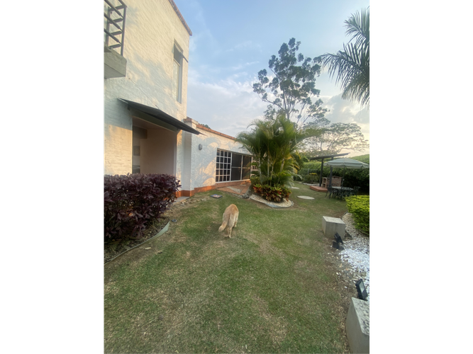 Casa de 4 alcobas en venta en Las Mercedes, Jamundí, 453 m² · foto 14 de 18