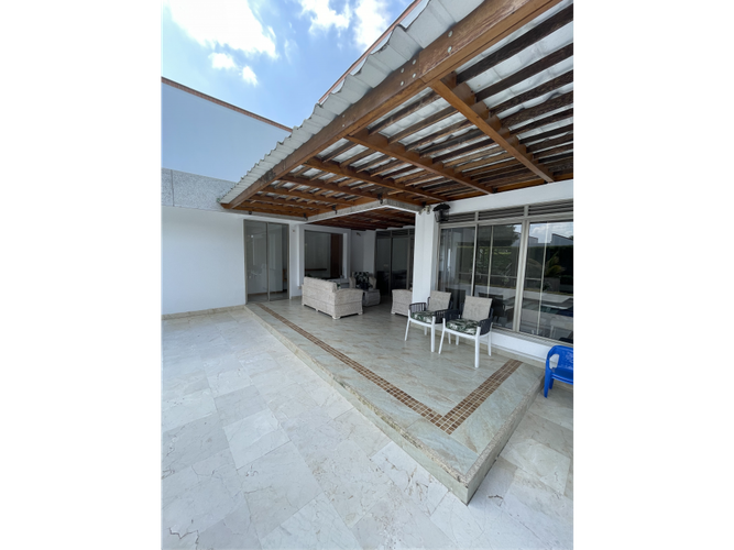 Casa de 4 alcobas en venta en La Morada, Jamundí, 280 m² · foto 8 de 17