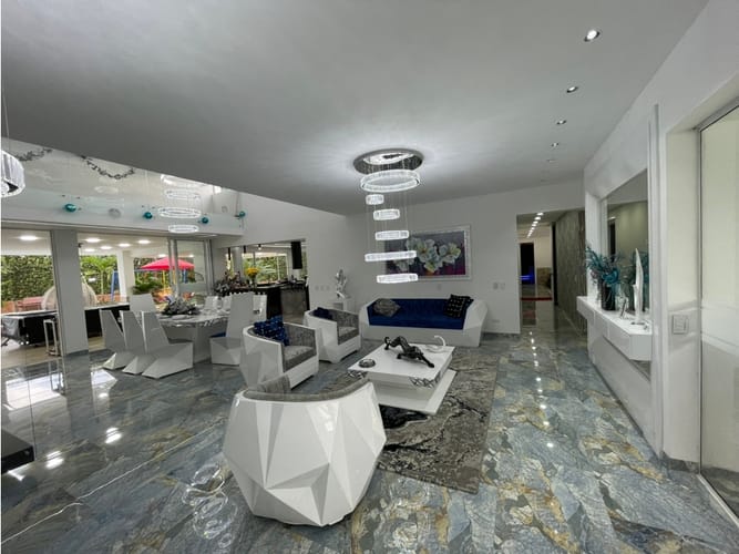 Casa de 6 alcobas en venta en Alfaguara, Jamundí, 1500 m² · foto 13 de 24