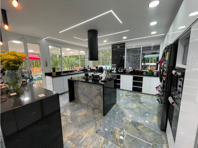 Casa de 6 alcobas en venta en Alfaguara, Jamundí, 1500 m² · foto 24 de 24