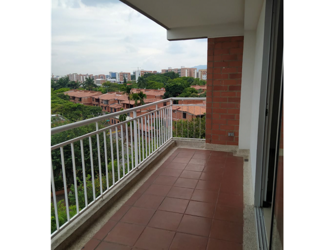 Apartamento de 3 alcobas en venta en Caney, Cali, 106 m² · foto 3 de 10
