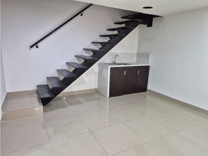 Local en venta en San Vicente, Cali, 80 m² · foto 3 de 8
