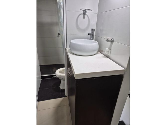 Local en venta en San Vicente, Cali, 80 m² · foto 7 de 8