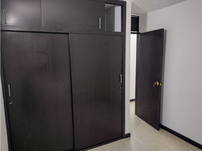 Apartamento de 2 alcobas en venta en Valle Del Lili, Cali, 55 m² · foto 7 de 12