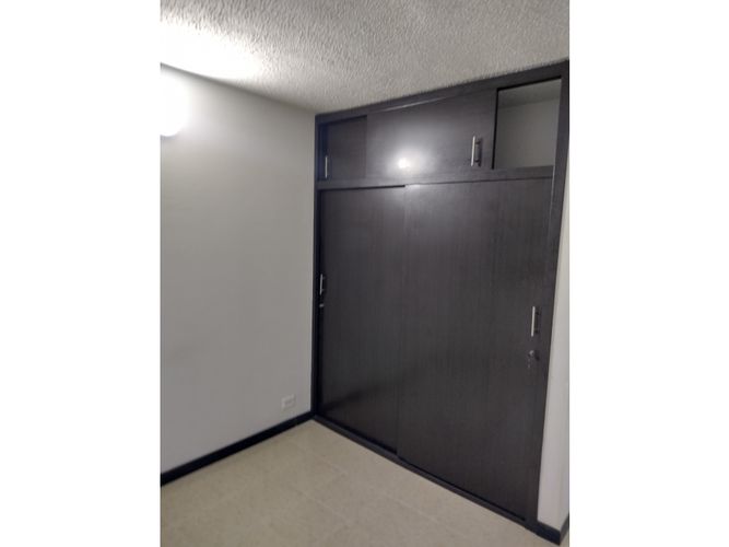 Apartamento de 2 alcobas en venta en Valle Del Lili, Cali, 55 m² · foto 9 de 12