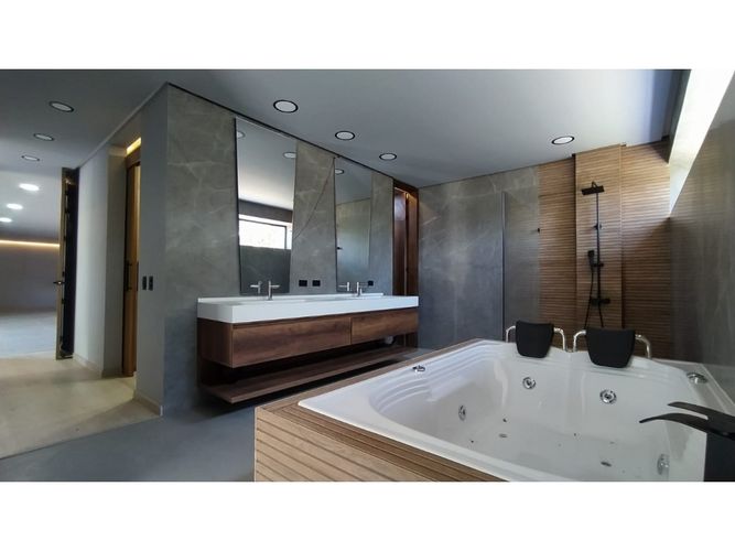 Casa de 3 alcobas en venta en El Chuscal, El Retiro, 498 m² · foto 16 de 24