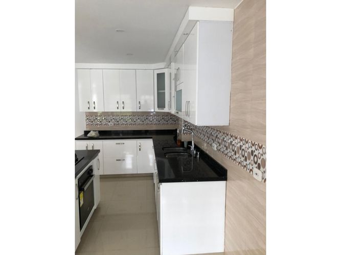 Casa de 2 alcobas en venta en Potrerito, Cali, 120 m² · foto 3 de 22