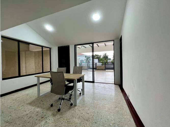 Casa de 4 alcobas en venta en Ciudad Jardin, Cali, 550 m² · foto 10 de 24