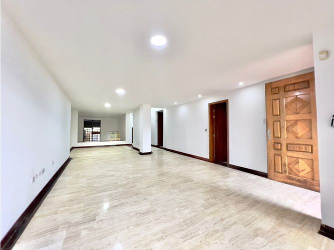Casa de 4 alcobas en venta en Ciudad Jardin, Cali, 550 m² · foto 15 de 24