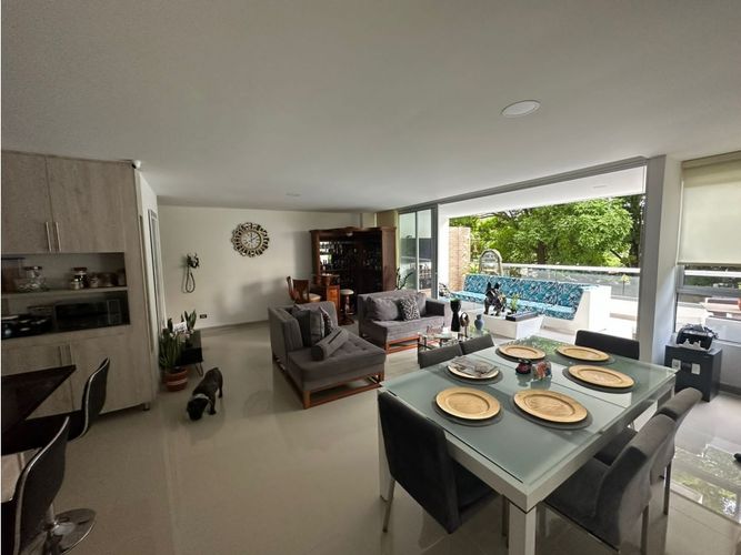 Apartamento de 4 alcobas en venta en Pance, Cali, 178 m² · foto 2 de 10