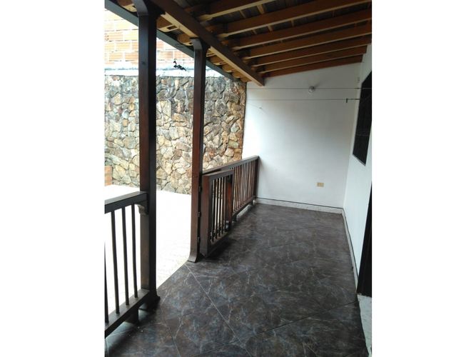 Casa de 4 alcobas en venta en La Ceja, 192 m² · foto 15 de 15