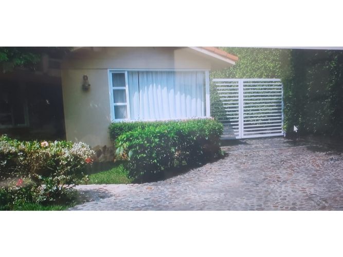 Casa de 7 alcobas en venta en Pance, Cali, 580 m² · foto 9 de 11