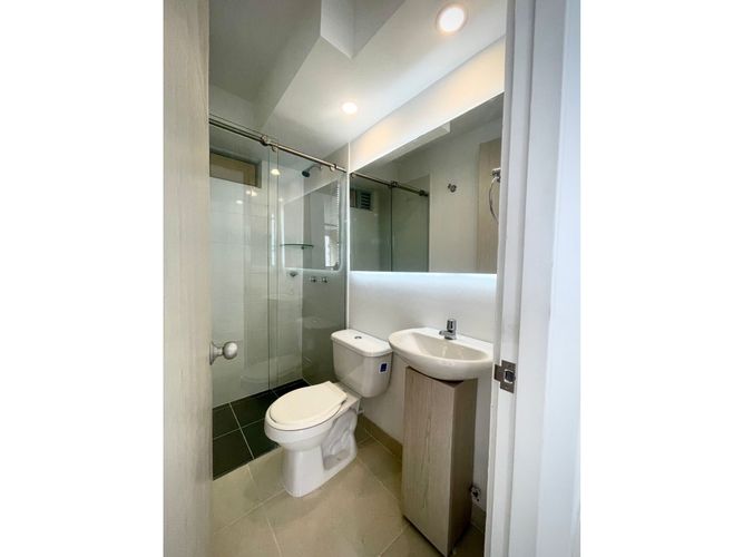 Apartamento de 3 alcobas en venta en Cr. Los Naranjos, Jamundí, 60 m² · foto 10 de 10