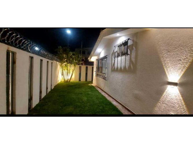Casa de 4 alcobas en venta en Vipasa, Cali, 157 m² · foto 2 de 14
