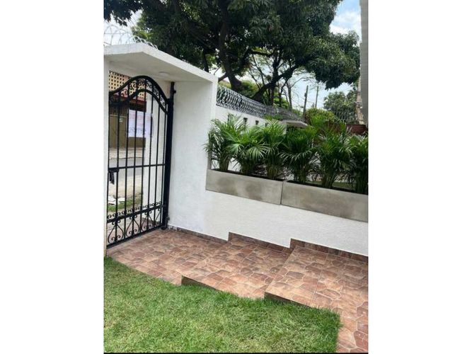 Casa de 4 alcobas en venta en Vipasa, Cali, 157 m² · foto 5 de 14
