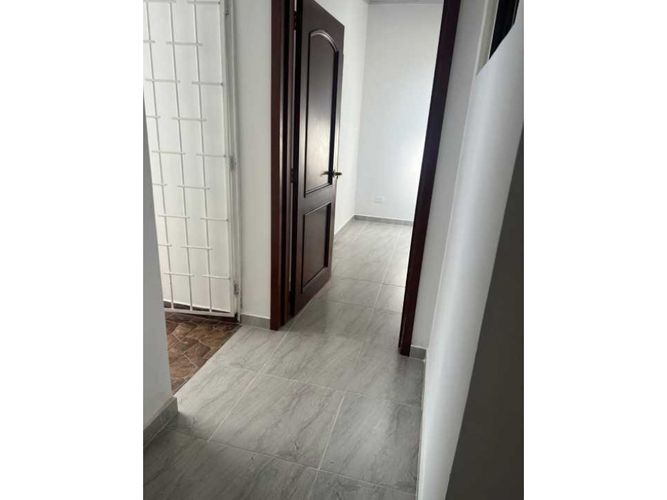 Casa de 4 alcobas en venta en Vipasa, Cali, 157 m² · foto 8 de 14