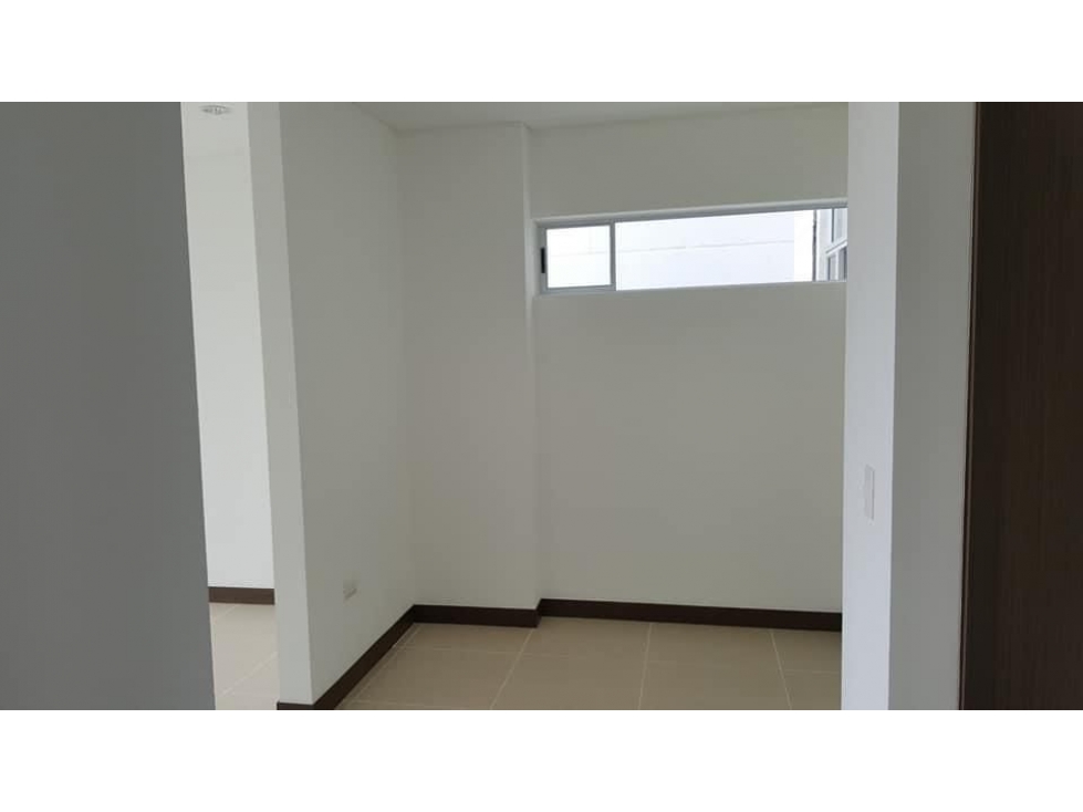 Apartamento en venta en Pance, Cali · foto 2 de 18