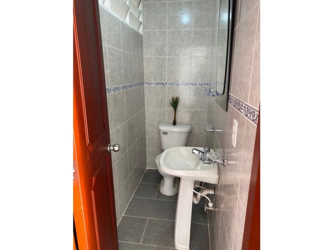 Casa de 4 alcobas en venta en Miraflores, Cali, 221 m² · foto 15 de 17