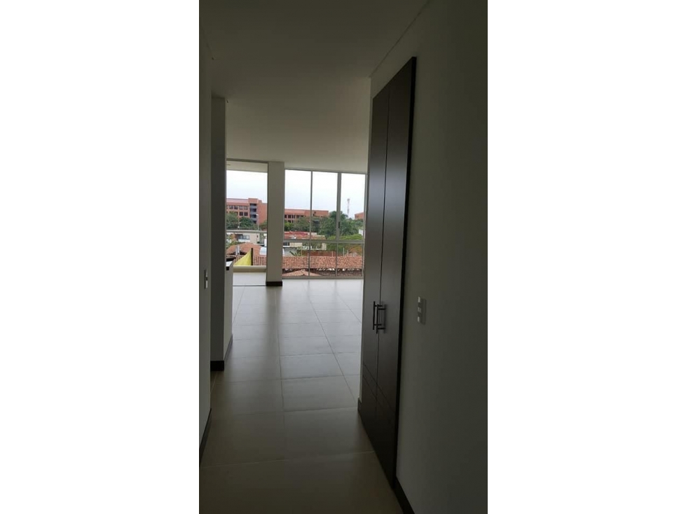 Apartamento en venta en Pance, Cali · foto 5 de 18