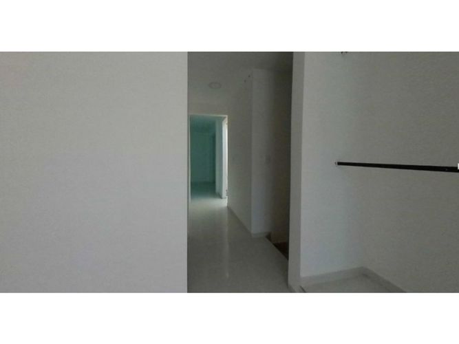 Casa de 4 alcobas en venta en Paso De La Bolsa, Jamundí, 115 m² · foto 2 de 9