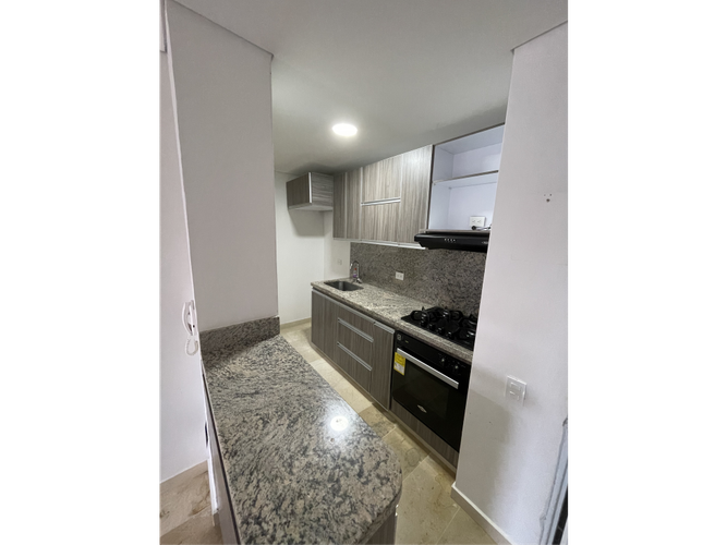 Apartamento de 3 alcobas en venta en Sachamate, Jamundí, 57 m² · foto 2 de 13