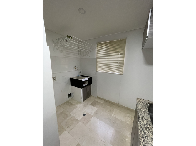 Apartamento de 3 alcobas en venta en Sachamate, Jamundí, 57 m² · foto 4 de 13