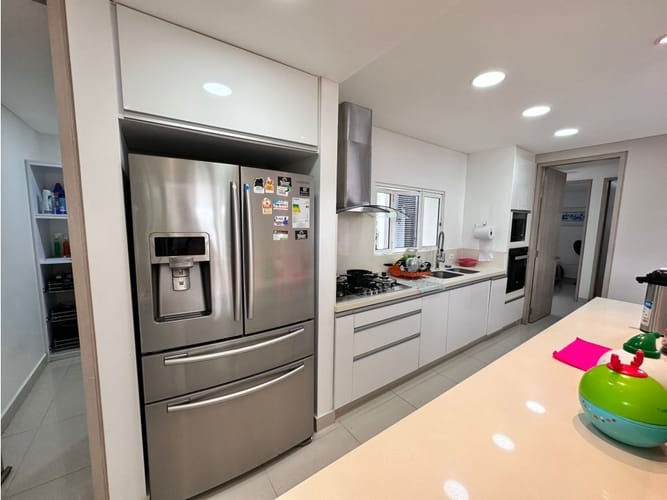 Casa de 5 alcobas en venta en Parque Natura, Jamundí, 280 m² · foto 7 de 19