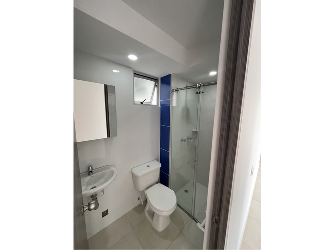Apartamento de 2 alcobas en venta en Cr. Los Naranjos, Jamundí, 63 m² · foto 9 de 11