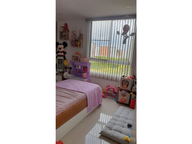 Casa de 4 alcobas en venta en Alfaguara, Jamundí, 168 m² · foto 10 de 18