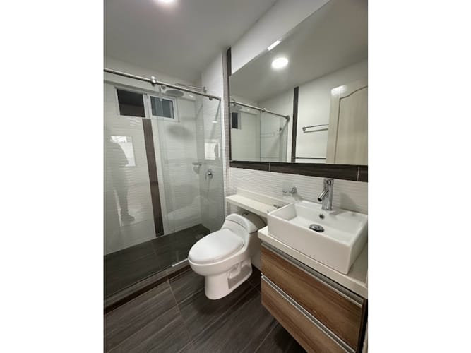 Casa de 5 alcobas en venta en El Ingenio, Cali, 360 m² · foto 11 de 24