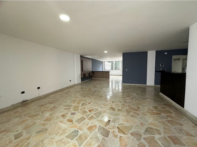 Casa de 5 alcobas en venta en El Ingenio, Cali, 360 m² · foto 22 de 24