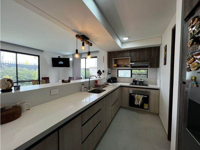 Casa de 3 alcobas en venta en Parque Natura, Jamundí, 375 m² · foto 2 de 21