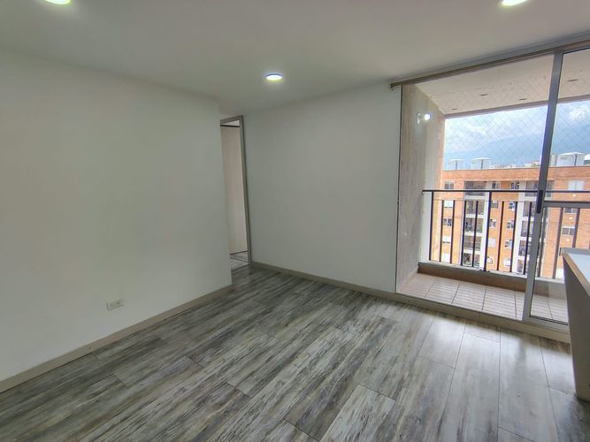 Apartamento de 3 alcobas en arriendo en Vallano, Sabaneta, 75 m² · foto 6 de 16