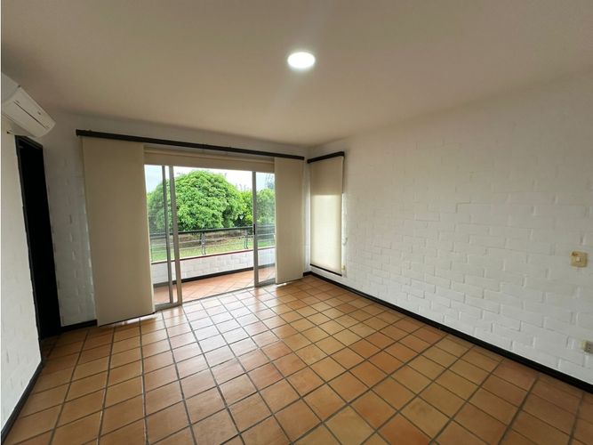 Casa de 8 alcobas en venta en Las Mercedes, Jamundí, 700 m² · foto 3 de 14